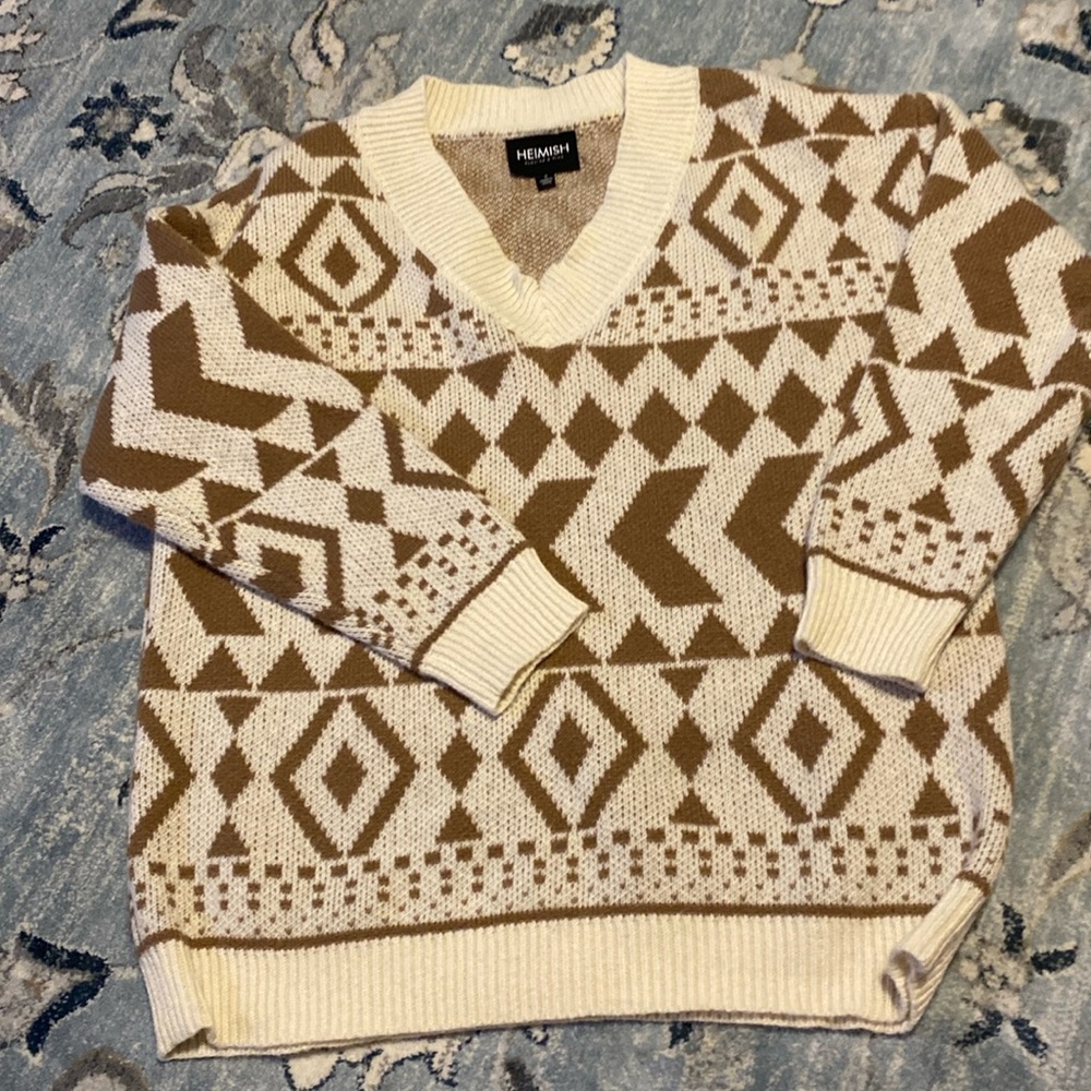 V neck sweater